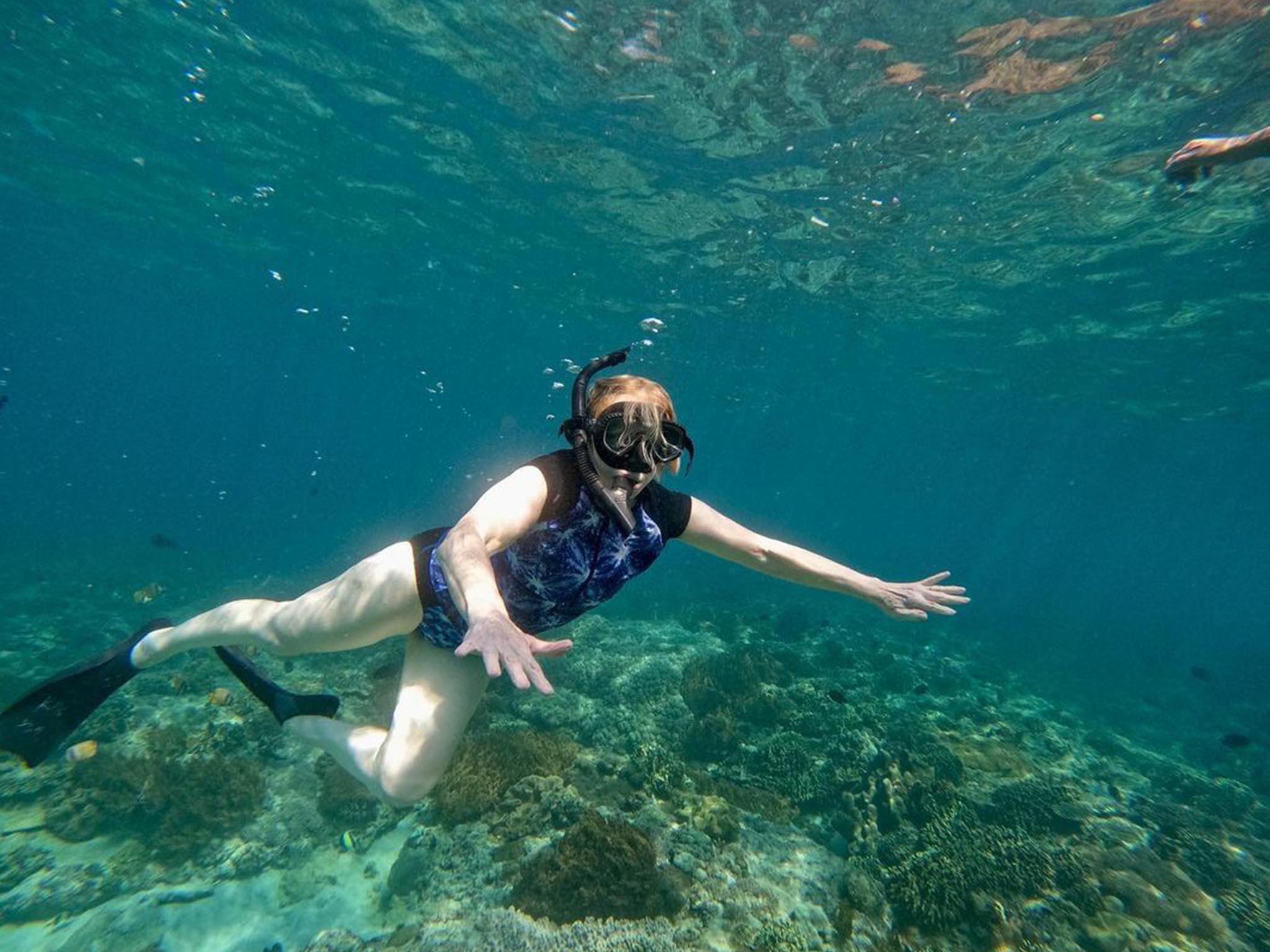Snorkeling di Pantai Blue Lagoon dengan Makan Siang - Gallery 3