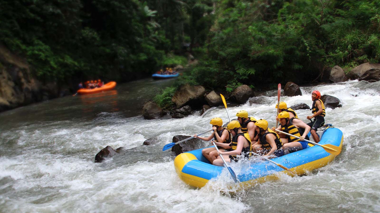 Arung Jeram Telaga Waja Bali Timur - Gallery 3