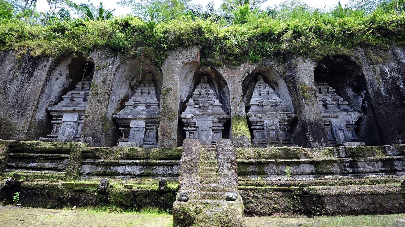 Objek Wisata Utama Ubud: Air Terjun, Kuil, dan Sawah Terasering - Gallery 4