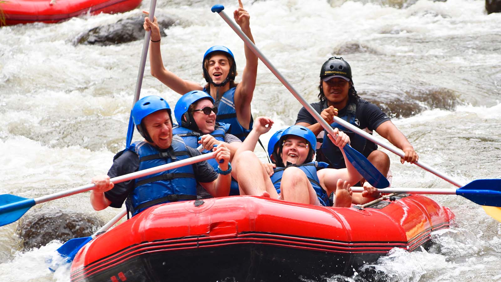 Tur Arung Jeram, Suaka Gajah, dan Jungle Swing - Gallery 5